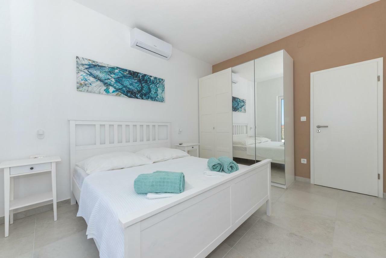 Villa Dodo Makarska Exterior photo